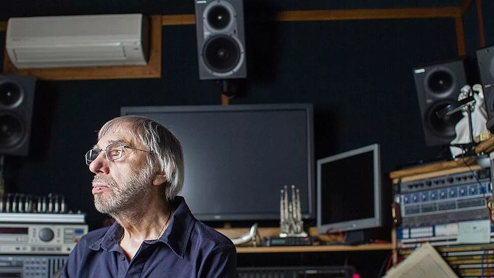 эдуард артемьев 2021. артемьев музыка к фильмам слушать. артемьев композитор. музыкальные произведения из кинофильмов. эдуард артемьев альбомы.