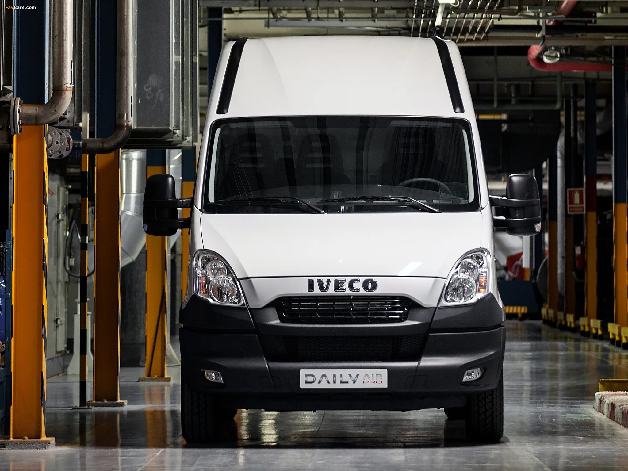 Машина Ивеко Дейли. Iveco Daily 6. Ивеко Дейли 2013. Ивеко Дейли 2011.