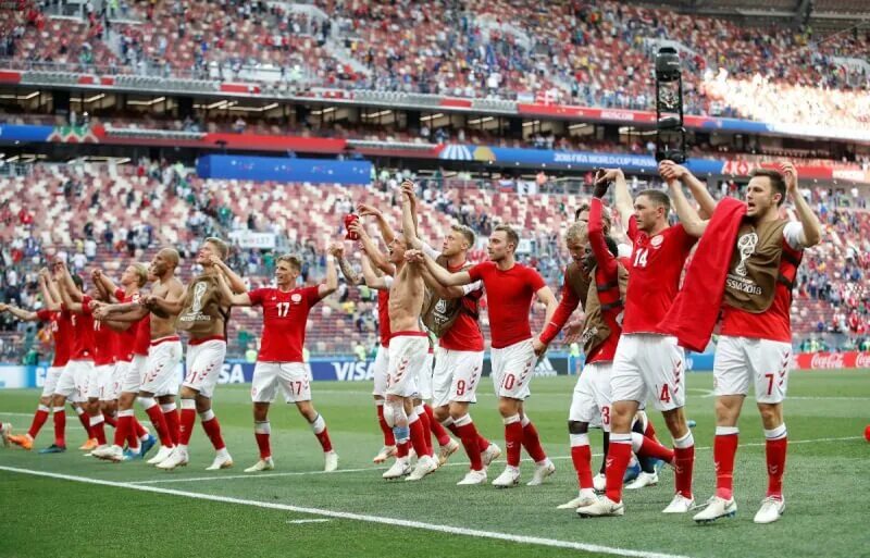 Fifa 2018 russia. Чемпионат по футболу идет. Футбольные моменты. Футбол матч. Чемпионат по футболу идет.