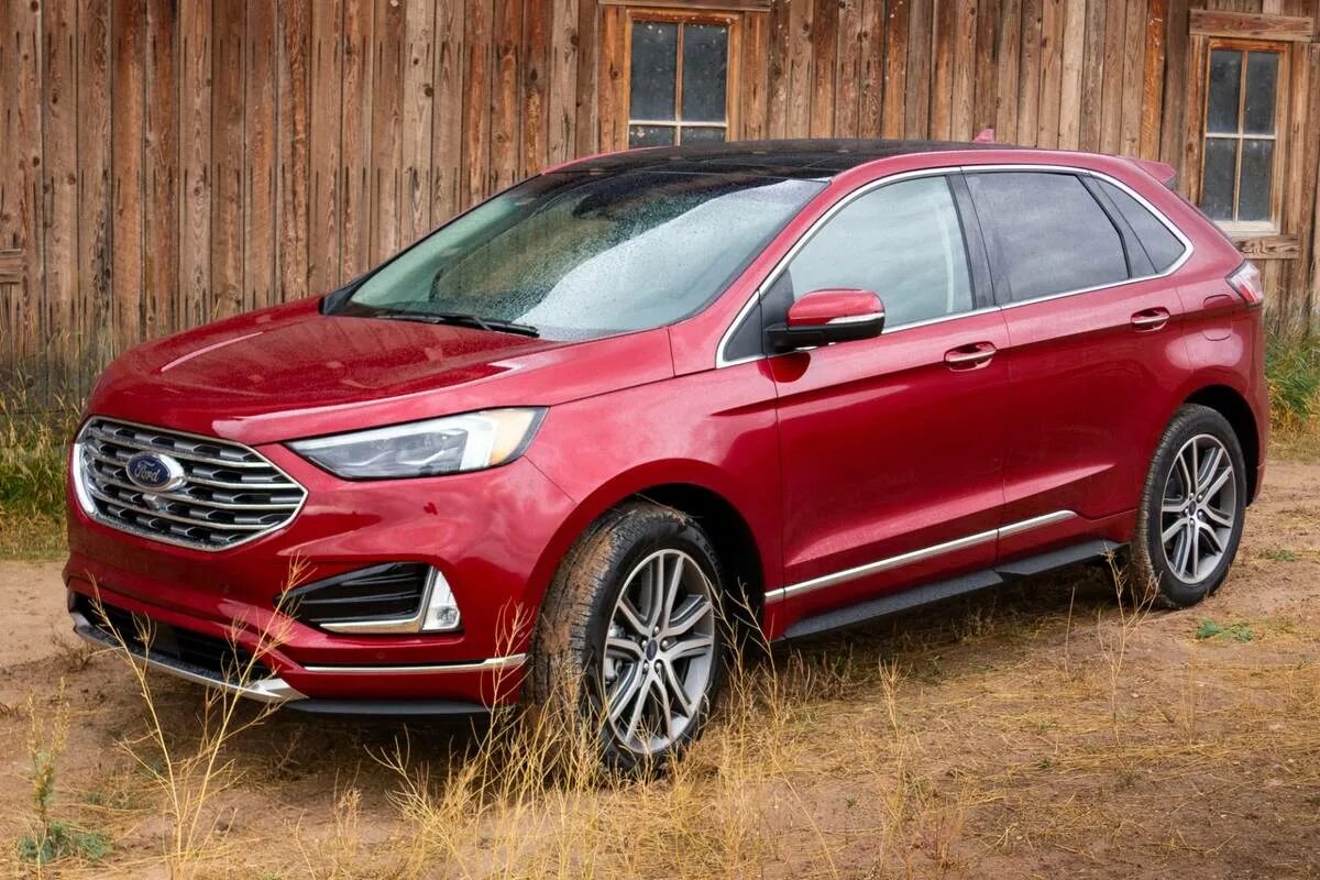 Форд титаниум купить. Ford Edge Titanium. Ford Edge 2017 Titanium. Форд Эдж Титаниум 2018. Ford Edge 2018.