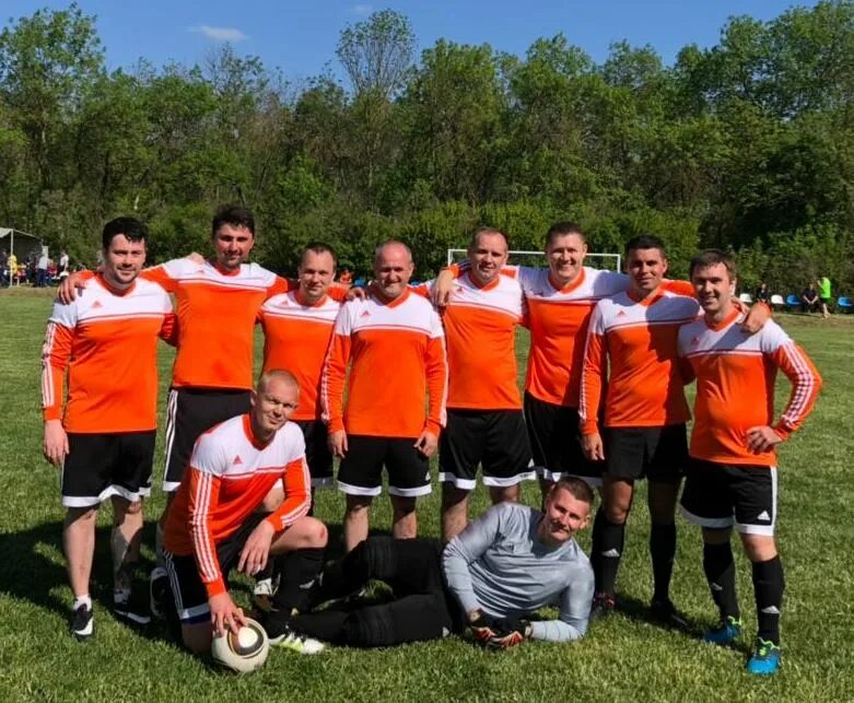 Дорожник кубани. Кубок дорожников кубани. Футбольные команды краснодарского края. Дрсу темрюк. Союз дорожников кубани.