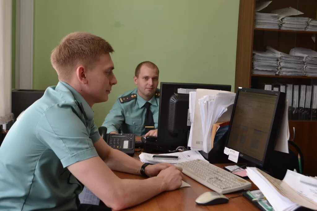 федеральная служба судебных приставов отдел взысканий. фссп сайт судебных приставов проверить задолженность. банк данных исполнительного производства фссп россии информация. удостоверение сотрудника фссп. задолженность у судебных приставов.