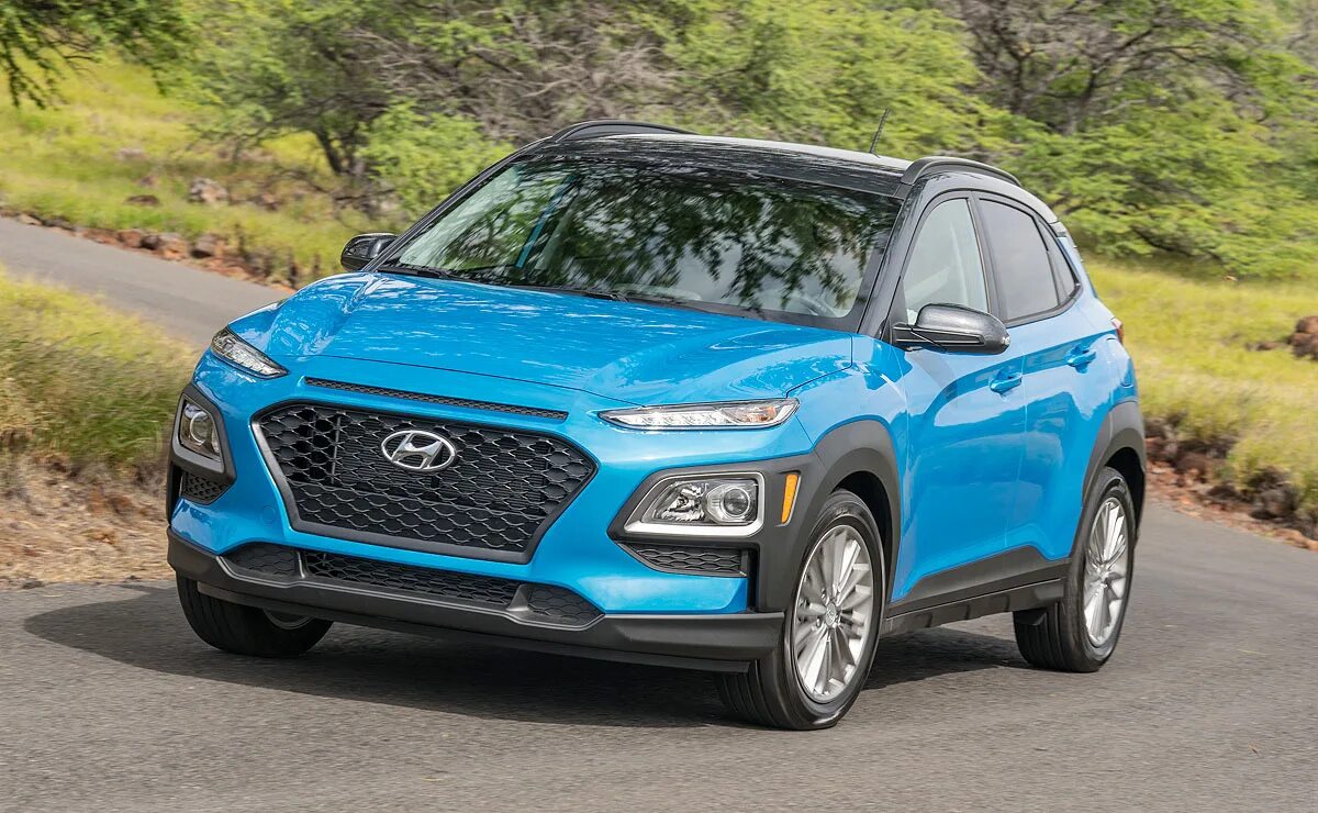 Hyundai Kona 2018. Hyundai Kona i, 2018. Hyundai Kona салон. Hyundai Kona сиреневый.