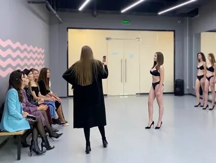 Девки пришли на кастинг