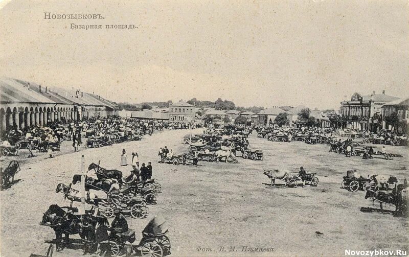 базарная площадь в санкт-петербурге. аткарский базар лето. базарная площадь 3. базарная площадь 3. можайск в 19 веке.
