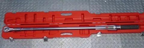 Динамометрический ключ автодело 3 8