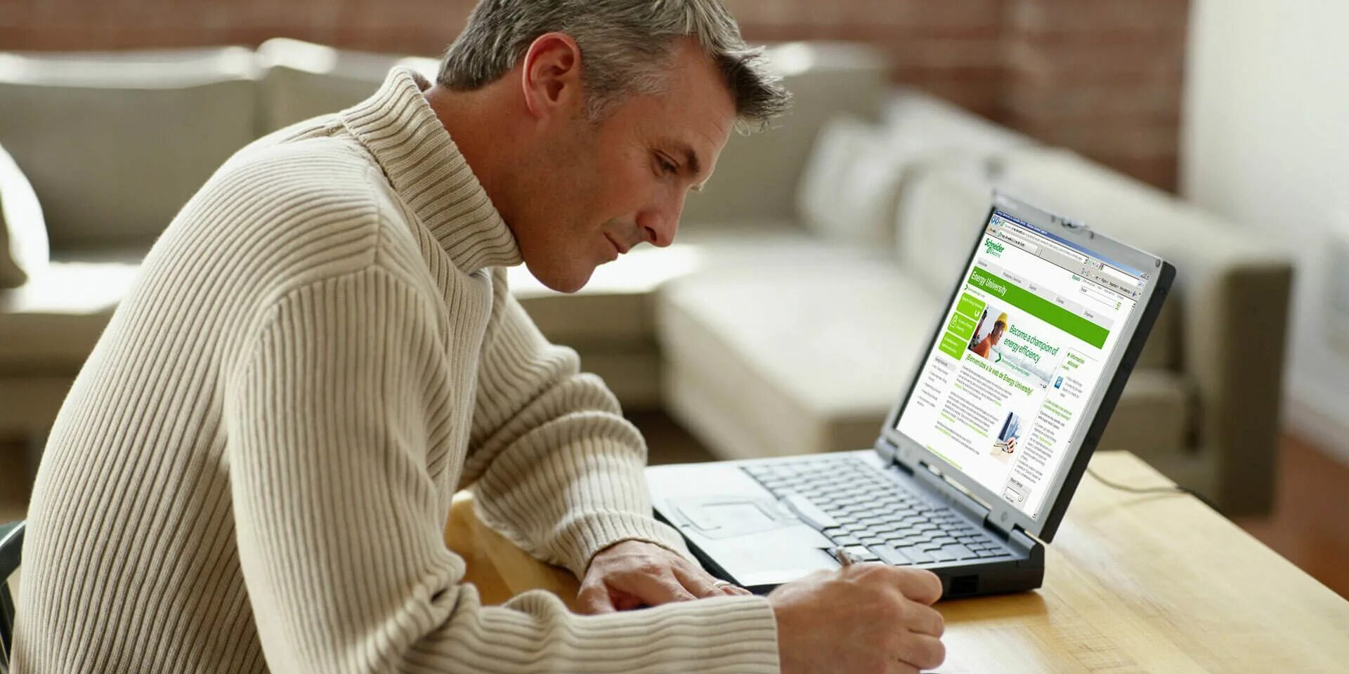 Написание текста. Article author. Article author. Писатель статей. Peer review examples.