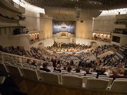 Концертный зал московской филармонии