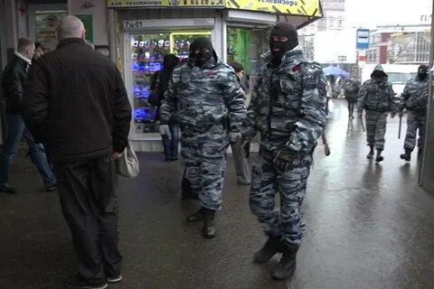 Нападение на полицейских на садоводе