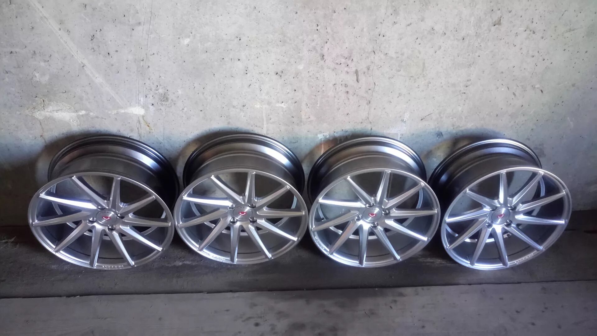 R17 4x100 купить. CVT r15 4x100 GM. Vossen вертушки r17. Vossen CVT r17 4x100 Приора.