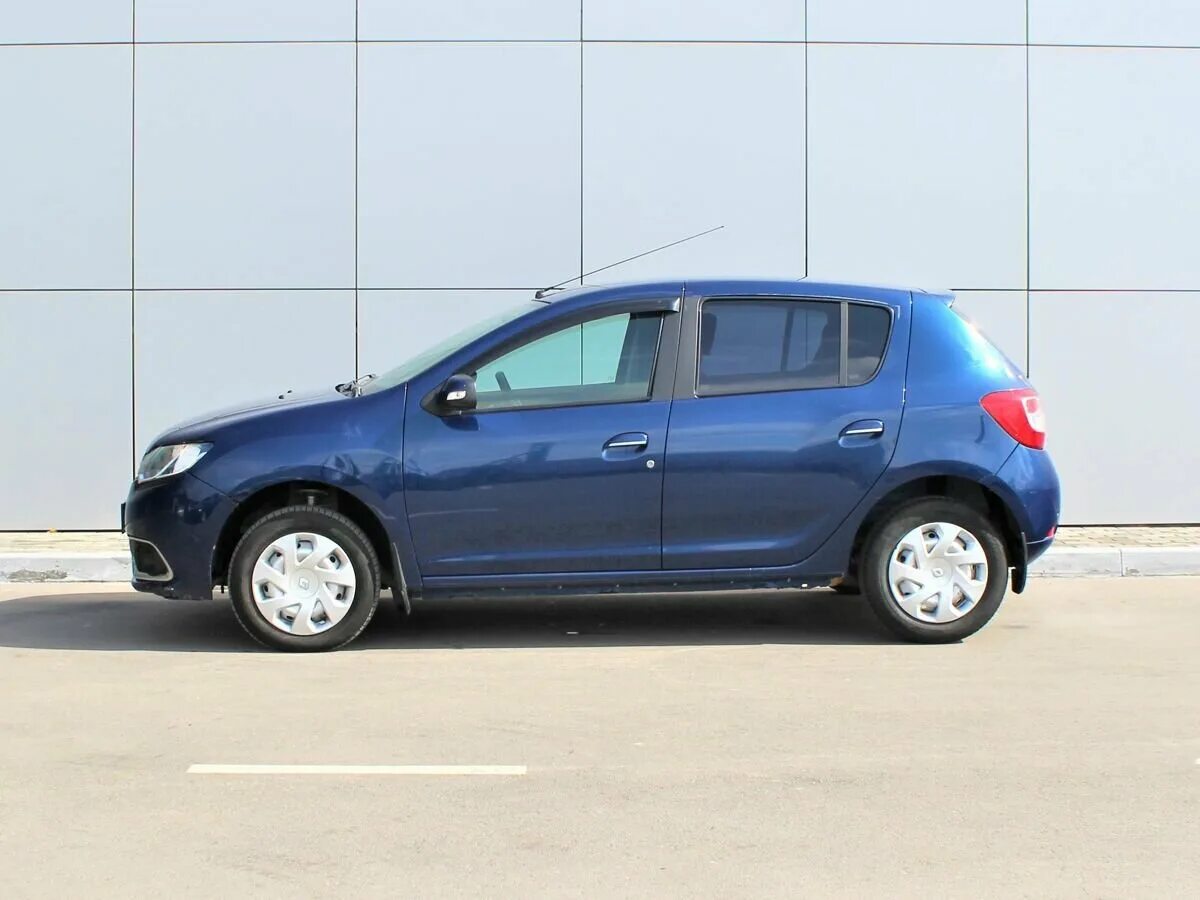 Изображения Renault Sandero II 2014 года Авто-мото orion-tennis.ru