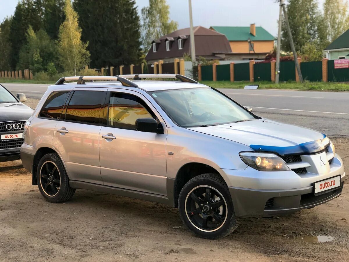 Mitsubishi outlander 2003. Митсубиси Аутлендер 2003. Mitsubishi Outlander 2.0 MT 2003. Mitsubishi Outlander 2006. Mitsubishi Outlander 2003г.