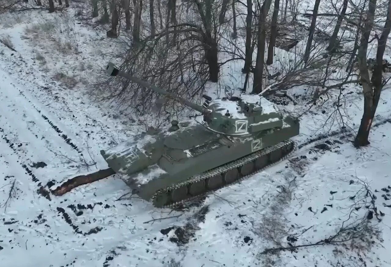 Сводки сво 18. Российские танки на Украине. Вс РФ на Украине танки зима. БМП-2д вс РФ на Украине.