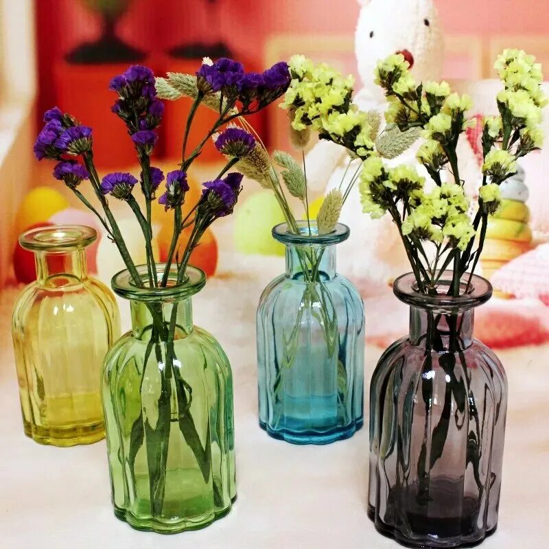 Цветной ваза. Вазы для цветов. Вазочка для цветов. Стеклянные вазы для цветов. Цветные стеклянные вазы.