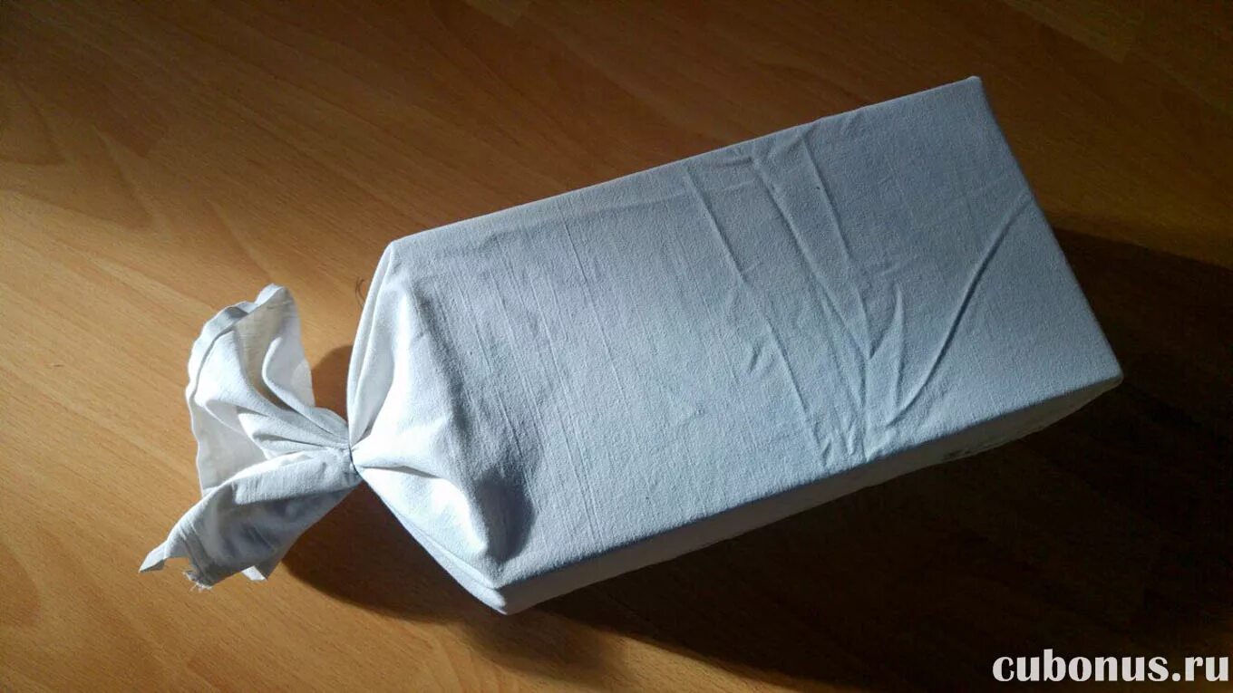 Где упаковать посылку. Упаковка посылки в ткань. упаковка посылки в мешок. синтепон в мешках. как упаковать коробку для отправки.