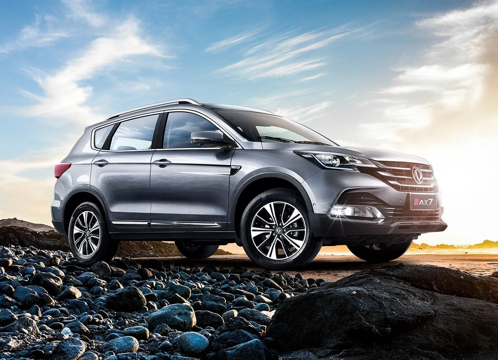 Dongfeng. Dongfeng ax7. Донг Фенг 580. Донг Фенг аикс 7. Донг Фенг Модельный ряд.