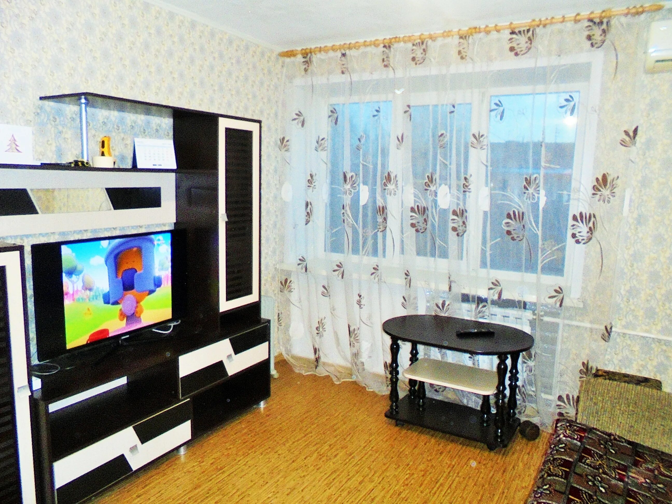 сдаётся квартира кухня. однокомнатная квартира. квартира вторичка. квартиры в сам. элитные квартиры в самаре.