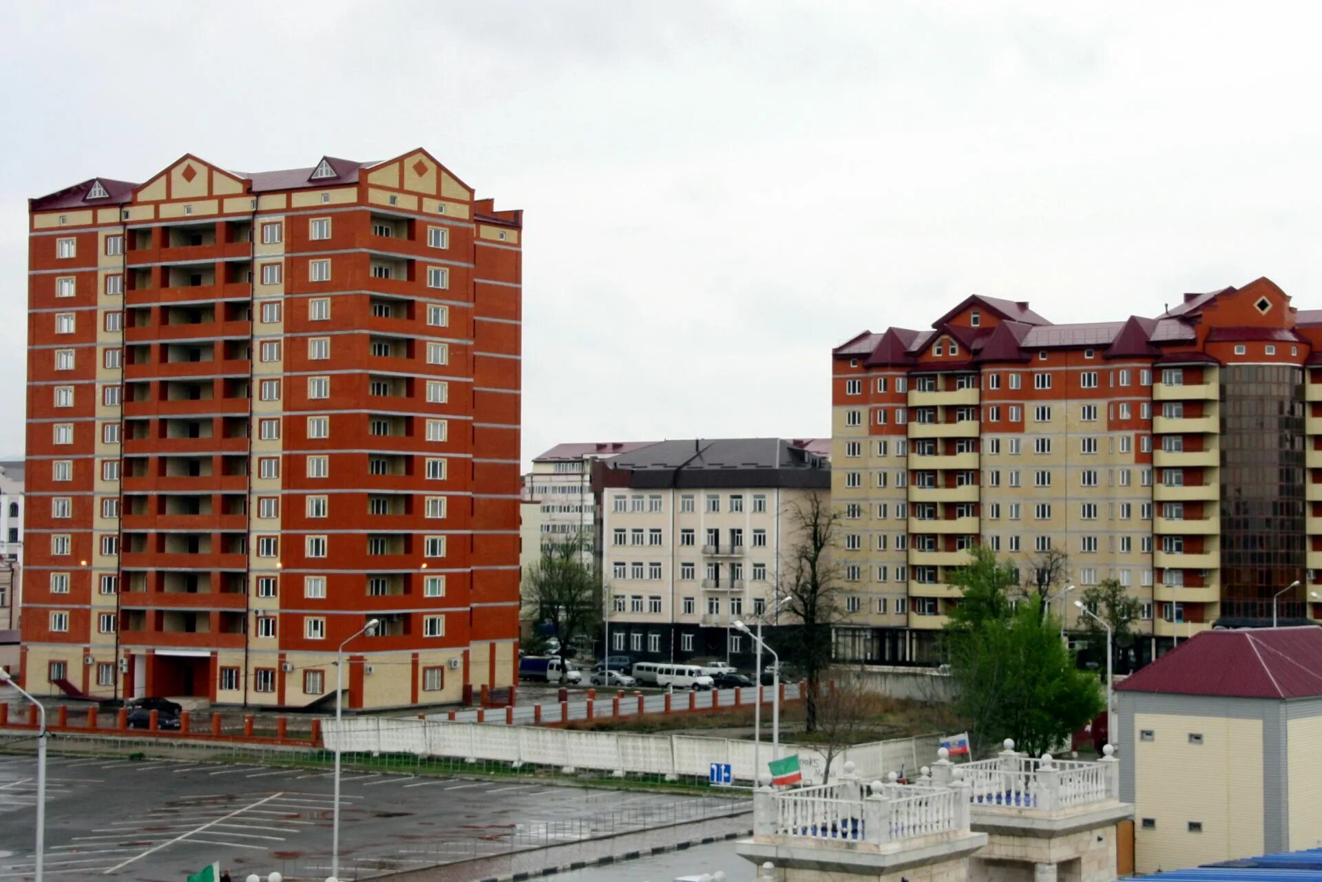 Ооо чеченской республике. Дома в Чечне в новых микрорайонах. Стройка в Чечне. Дом в Чечне. 4 Микрорайон Чеченская Республика.