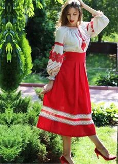 Современный народный костюм женский