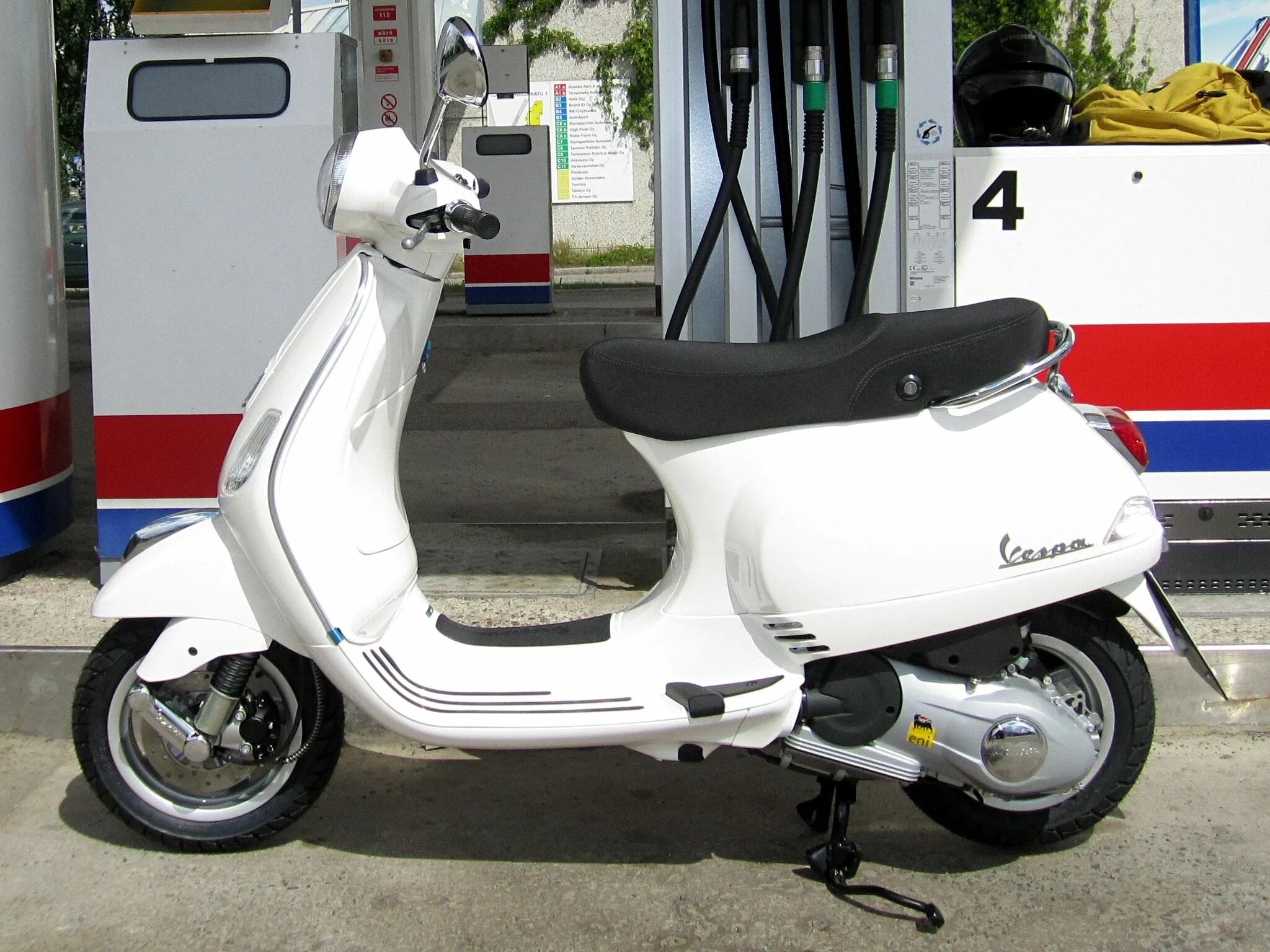 Vespa LX 150. Vespa lx150 2008. Vespa, скутер LXV, 2008. Пиаджио ЛХ 150. Скутер lx