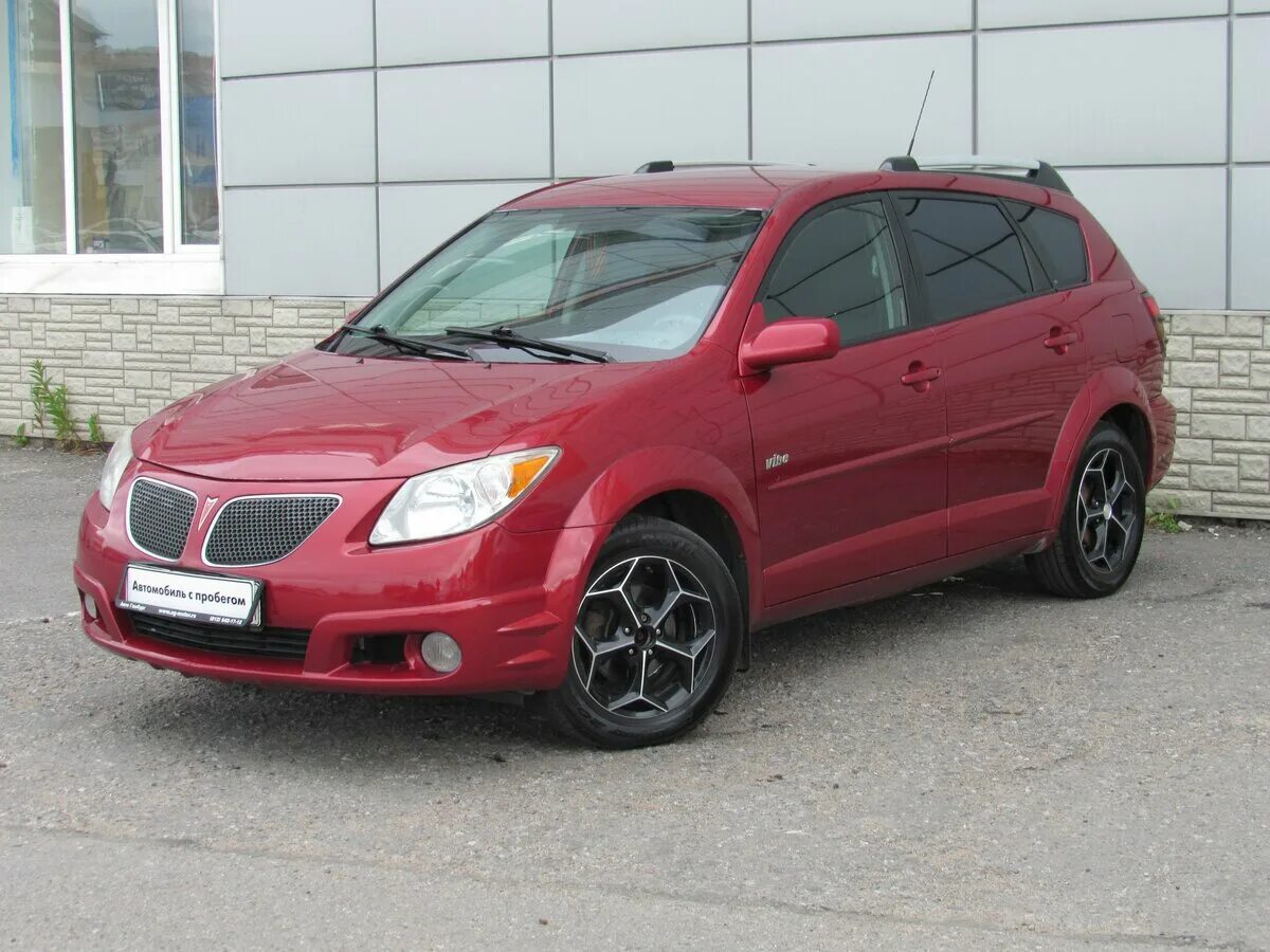 Диски понтиак вайб. Pontiac Vibe 2004. Машина Понтиак Вайб. Pontiac Vibe 2001. Pontiac Vibe 2004 Рестайлинг.