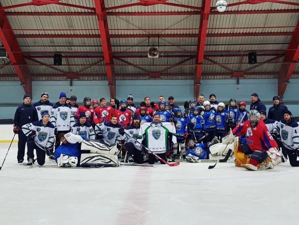 Ледовый радужный хмао расписание. Расписание массового катания в ледовом дворце. Ледовый дворец радужный расписание. Расписание массового катания в ледовом дворце. Расписание катка в ледовом дворце радужный хмао.