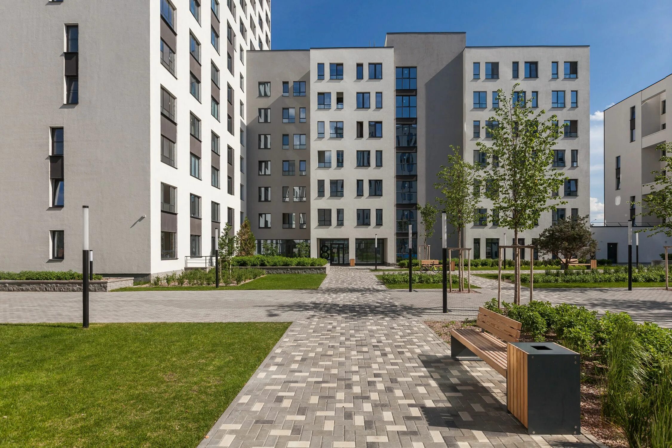 Брусника застройщик екатеринбург. Квартиры от застройщика брусника. Жк брусника екб. Москва жк первый квартал брусника. Квартал новаторов екатеринбург.