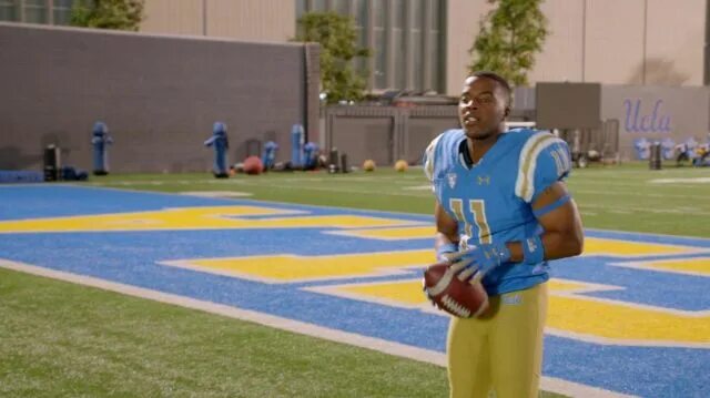 James football at all not like. Spencer james. спенсер футболист. спенсер футболист американского футбола.