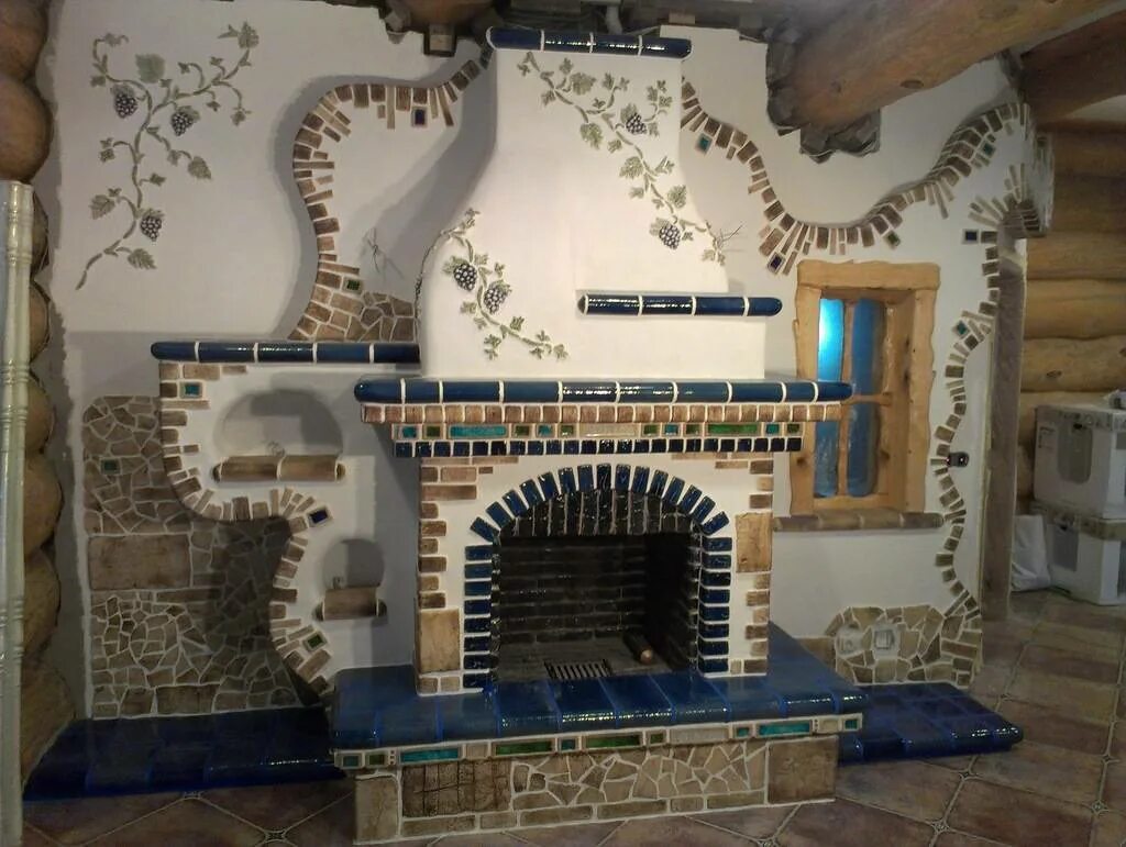 Печь камин с лежанкой. Отделка русской печки. Облицовка русской печи. Кирпичная печь с изразцами. Отделка печей.