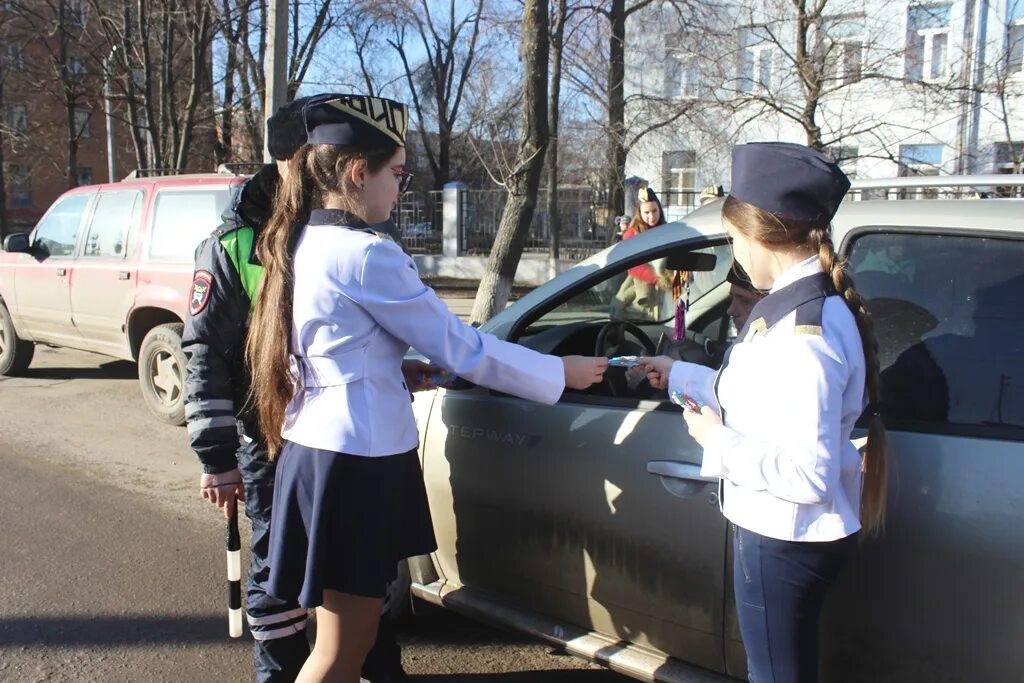 помощник дпс. юид калуга. помощник гибдд. безопасное колесо гибдд. народный помощник гибдд.