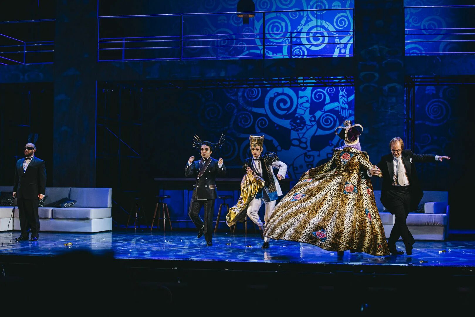 Летучая мышь оперетта либретто. Летучая мышь оперетта 5 ноября. Летучая мышь (театр-кабаре, 1908). Летучая мышь оперетта мариинский театр. Оперетта летучая мышь владивосток.