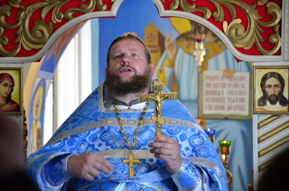 Батюшка пенза. Протоиерей михаил кузнецов сурск. михаил кузнецов батюшка. андрей поляков пенза священник. михаил кузнецов пенза.