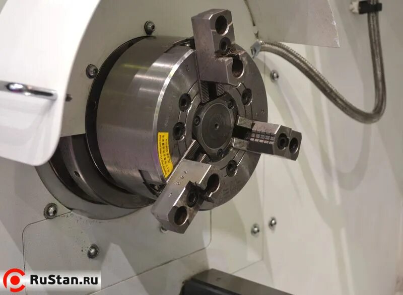 Трёхкулачковый самоцентрирующийся патрон 250. Патрон чпу. Конус capto. Гидравлический 3-кулачковый патрон d 210 мм. Токарный патрон 250 цанговый на чпу гидравлический.