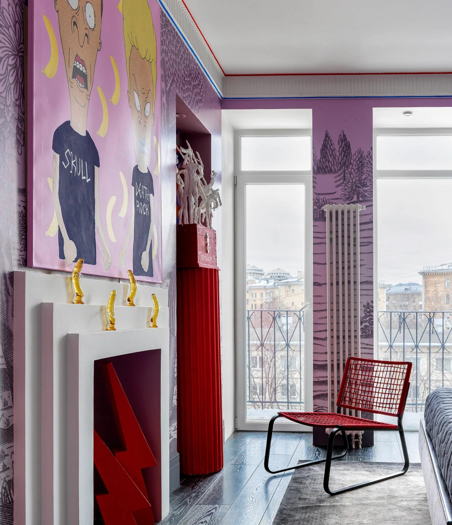 Яркая спальня в современном стиле. Стиль ампир в интерьере. Only design. Фрагмент комнаты. Only design.