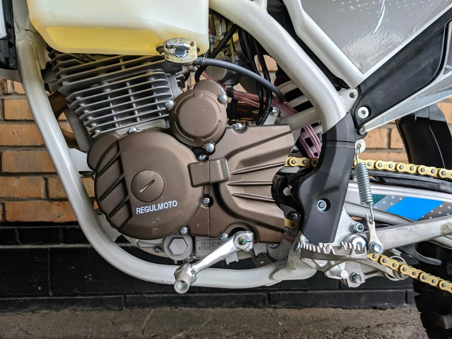 Regulmoto element. Регулмото аква эндуро 2025. регулмото аква эндуро 250. regulmoto aqua 250. регульмото 250 2025.