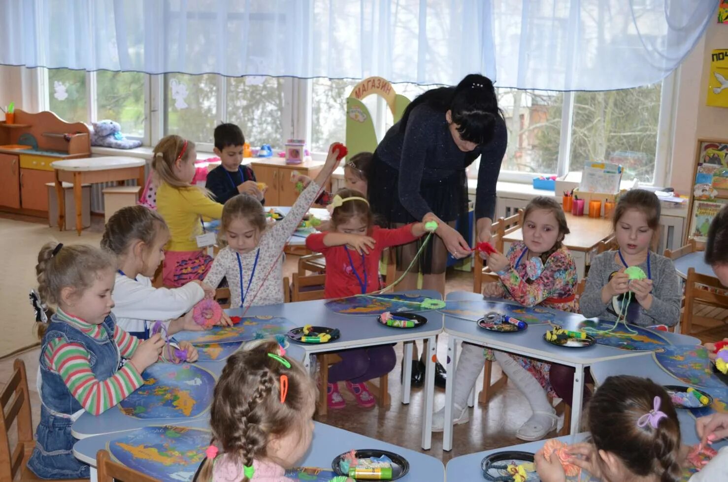 Клубный час в д. Клубный час в саду. Клубный час в детском саду. Технология клубный час в детском саду. Клубный час в детском саду темы.