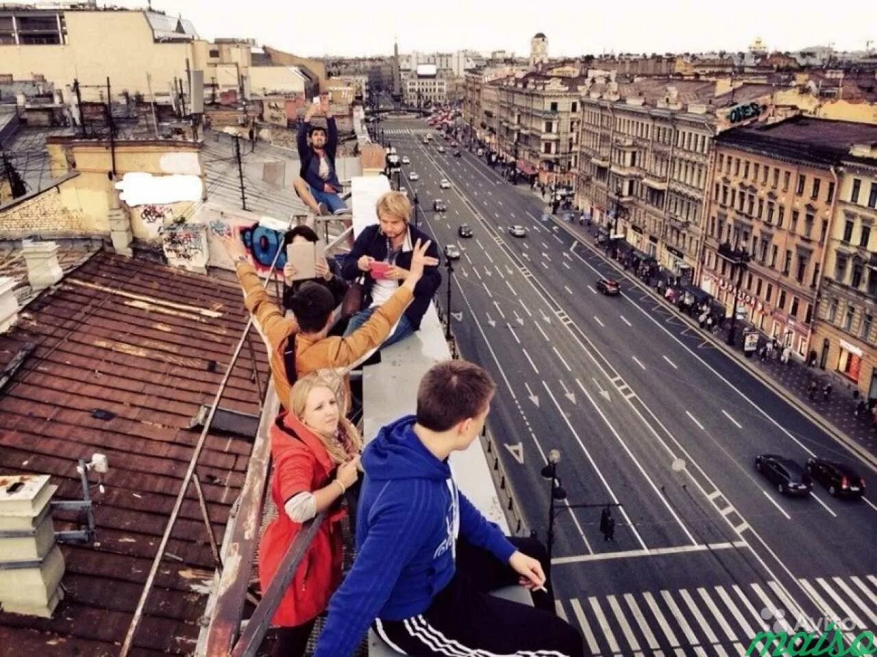 Стоит сходить. Экскурсии по крышам Санкт-Петербурга. Крыши Санкт-Петербурга экскурсия. Экскурсии по крышам. Экскурсии по крышам Петербурга.