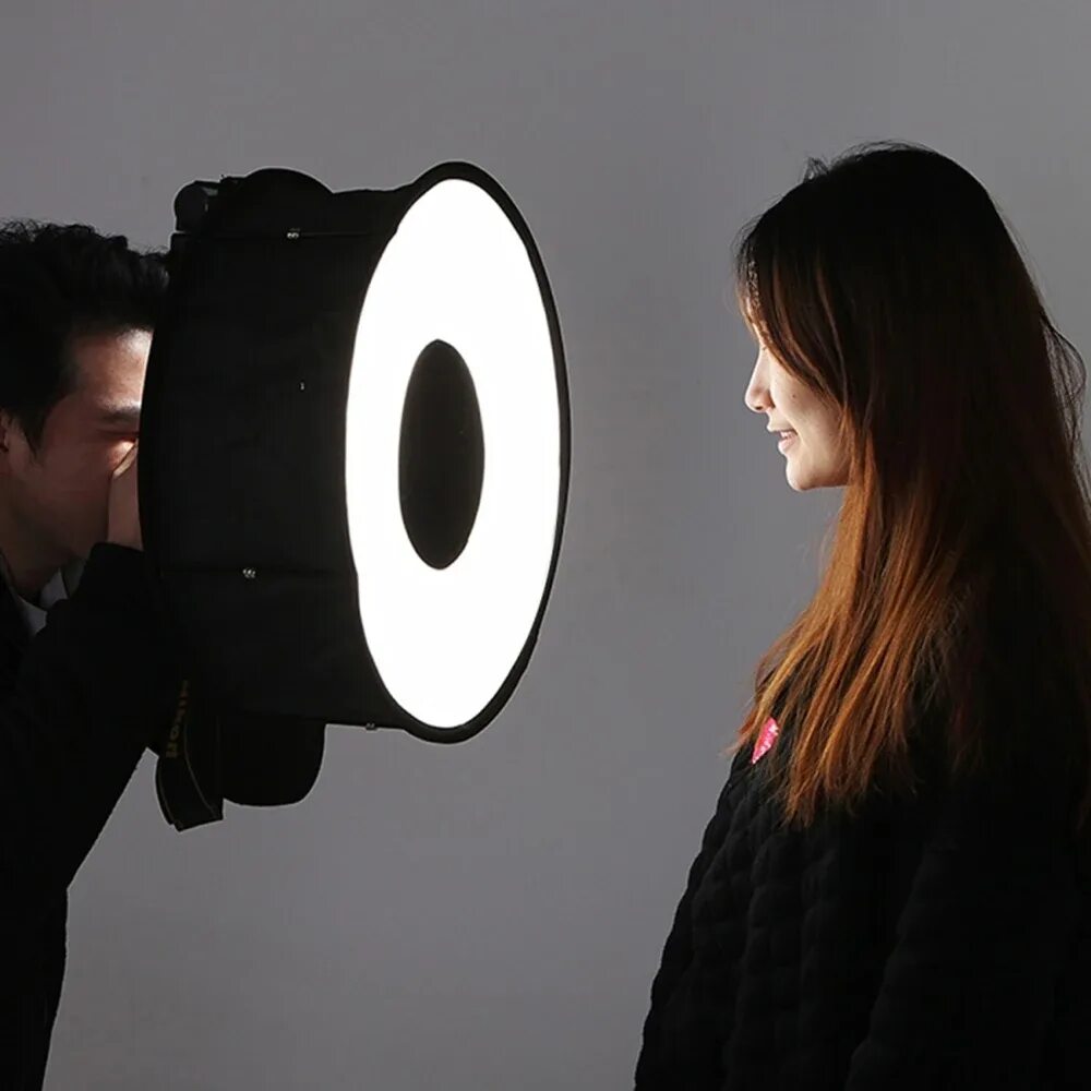 elinchrom sdütyo Studio photography lighting, Photography lighting setup, Photog