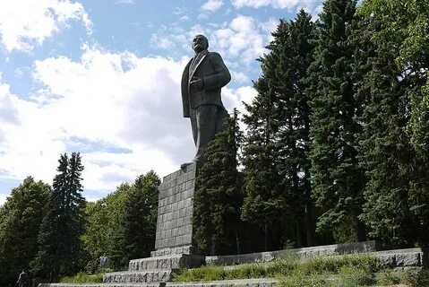 Памятники дубно