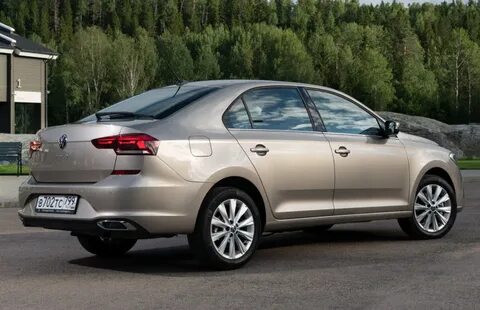 Polo liftback