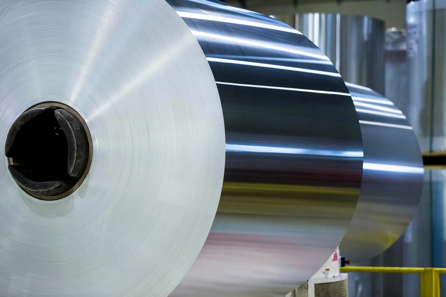 Steel need. Металлопрокат картинки для рекламы на белом фоне. Нестандартные металлоконструкции. Steel need. Каркасы стальные уникон ангары.