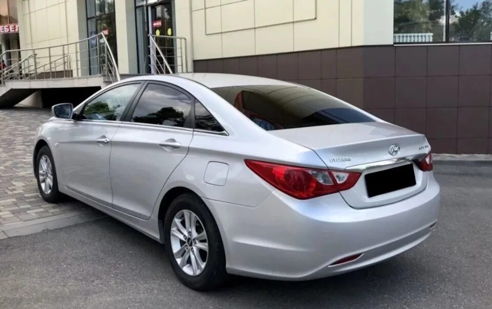 Hyundai Sonata 2011. Hyundai Соната 2011. Хендай Соната 2011 года. Солярис Соната 2011.