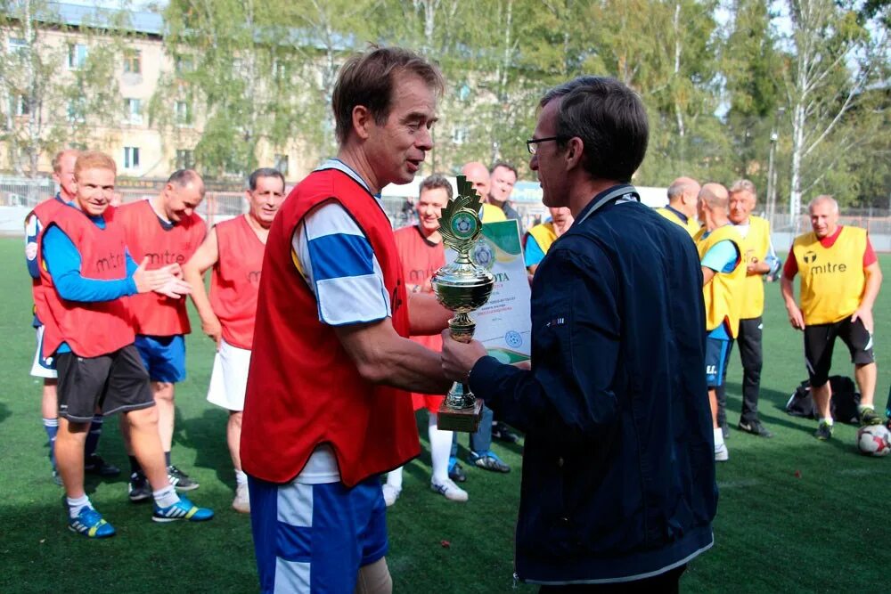 Чемпионат россии по ледолазанию 2021. День гирь" прошел в томске 26 июня политехник. Томск репортаж. Наградион томск. Томск репортаж.