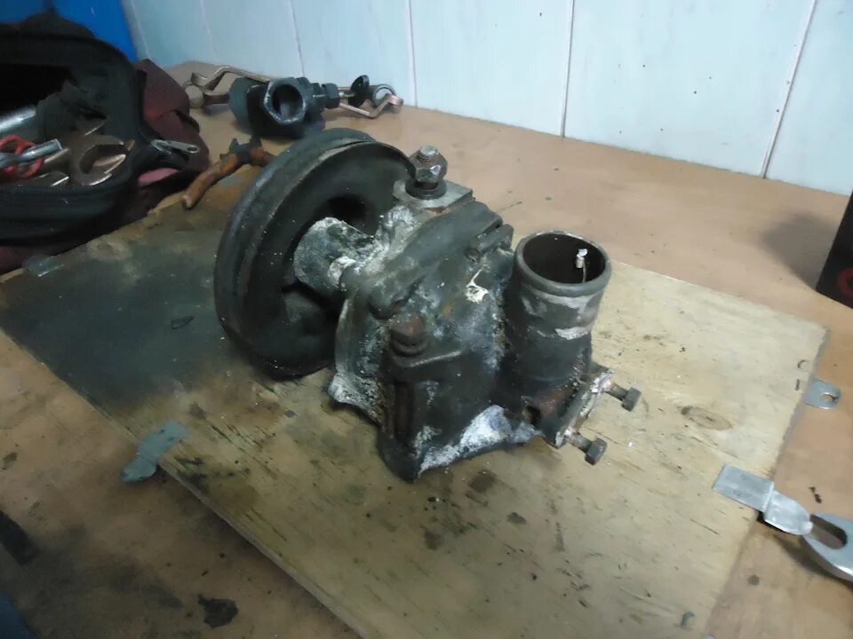 Замена помпы - Lada 210740, 1,6 л, 2008 года своими руками DRIVE2