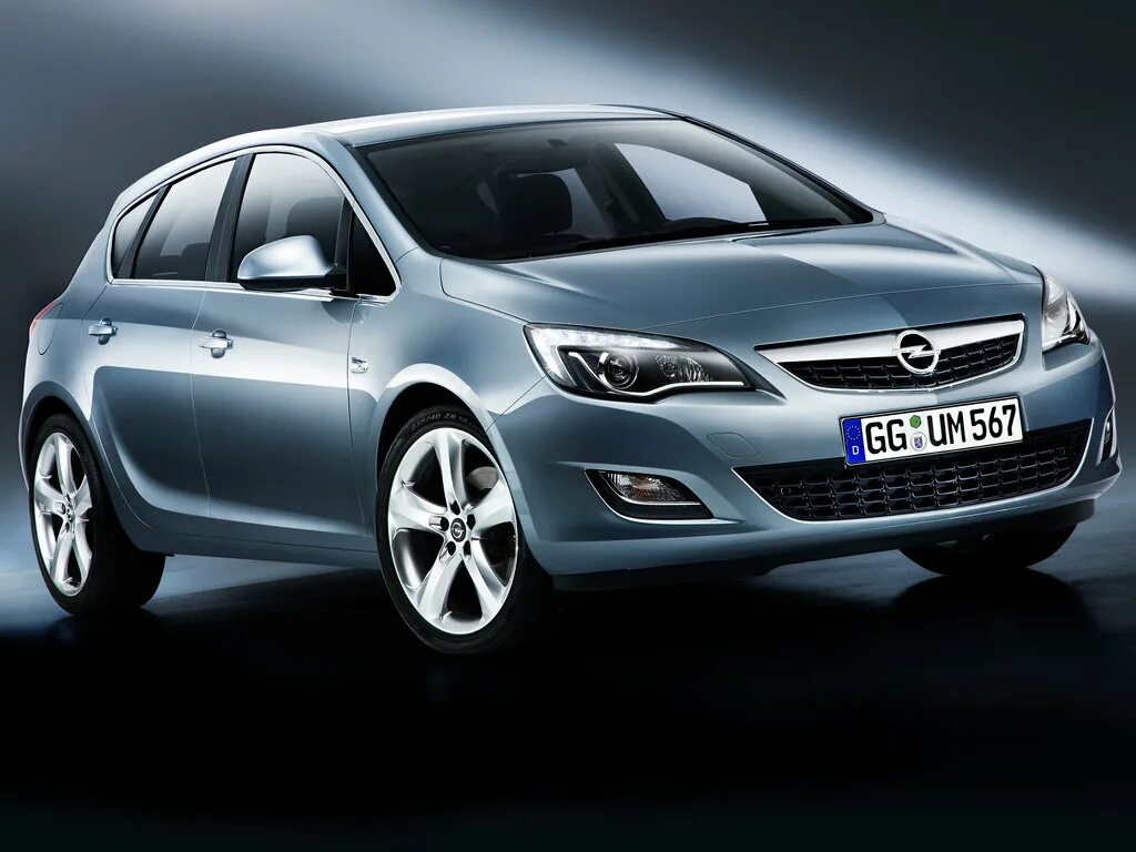 Опель купить уфа. Opel Astra Hatchback 2010. Opel Astra j 2011. Opel Astra 2011. Opel Astra j Vauxhall.