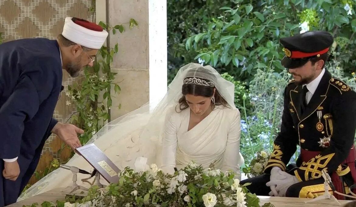 Свадьба принца Иордании Хусейна и раджвы Аль-Саиф. Свадьба Иорданского принца Хусейна. Невеста наследного принца Иордании. Свадьба в Иордании наследного принца. Выйти замуж за наследного принца