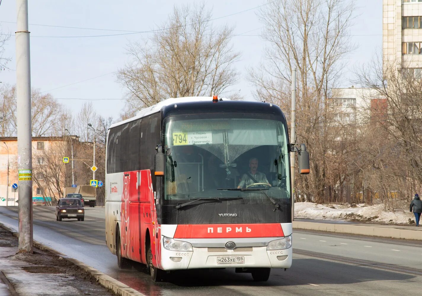 Городской автобус. Автобус фото. Российские автобусы. Пермские автобусы.