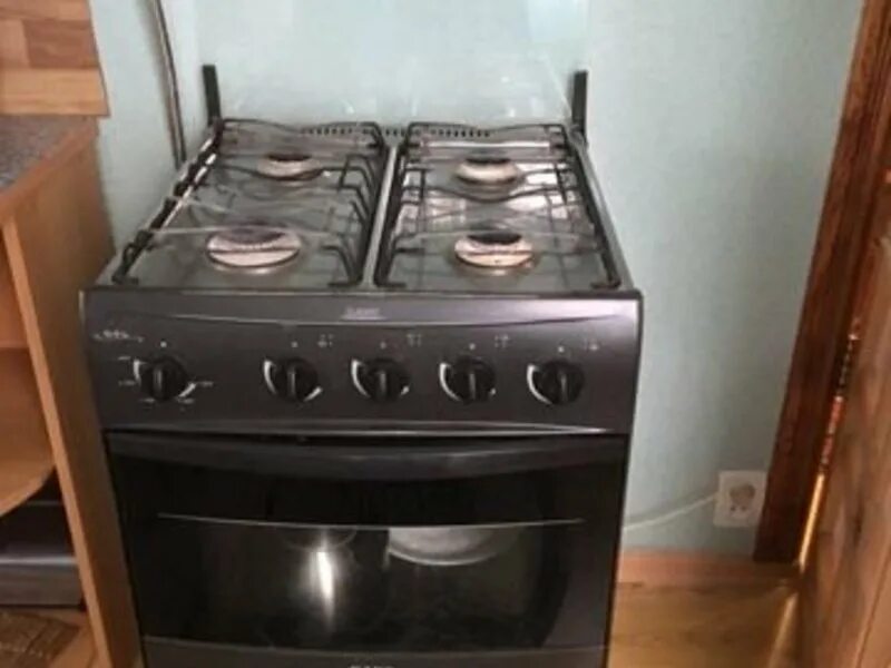 газовая плита малоярославец. газовая плита малоярославец. комбинированная газовая плита 5050 - 41. газовая плита малоярославец. плита лысьва гп 400 мс-2у белая стеклянная крышка.