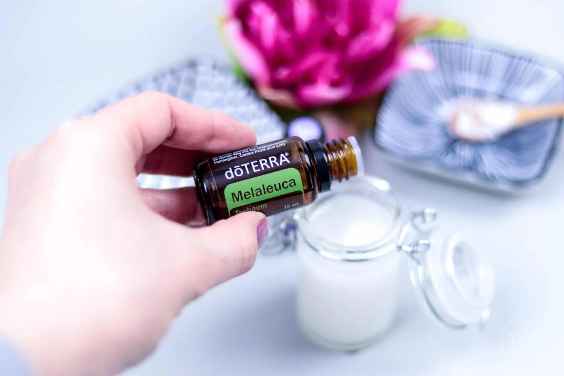 Масла дотерра. Эфирное масло розы ДОТЕРРА. Аромакулон ДОТЕРРА. DOTERRA испаритель. ДОТЕРРА антистресс.