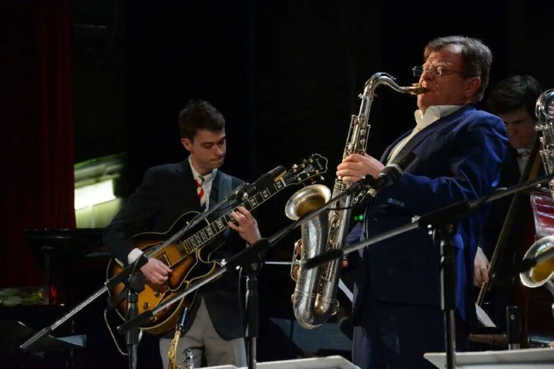 триумф джаза бутман. московский джазовый оркестр игоря бутмана. триумф выступления. джазовый фестиваль. триумф джаза.